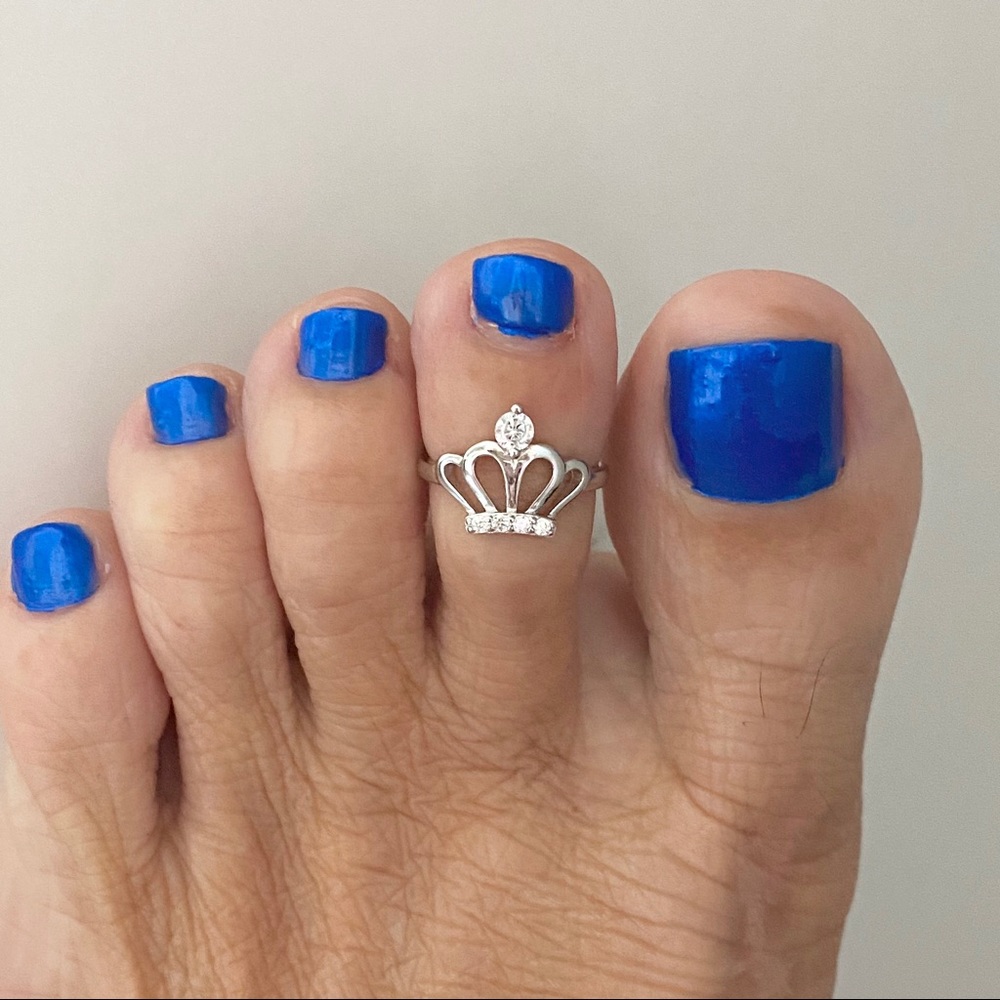 Sterling Silver Crown Toe Ring with CZ